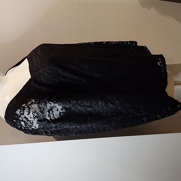 Torrid - Lace Square Neck Long Sleeve Top in Deep Black​​​​​ - Picture 6 of 13